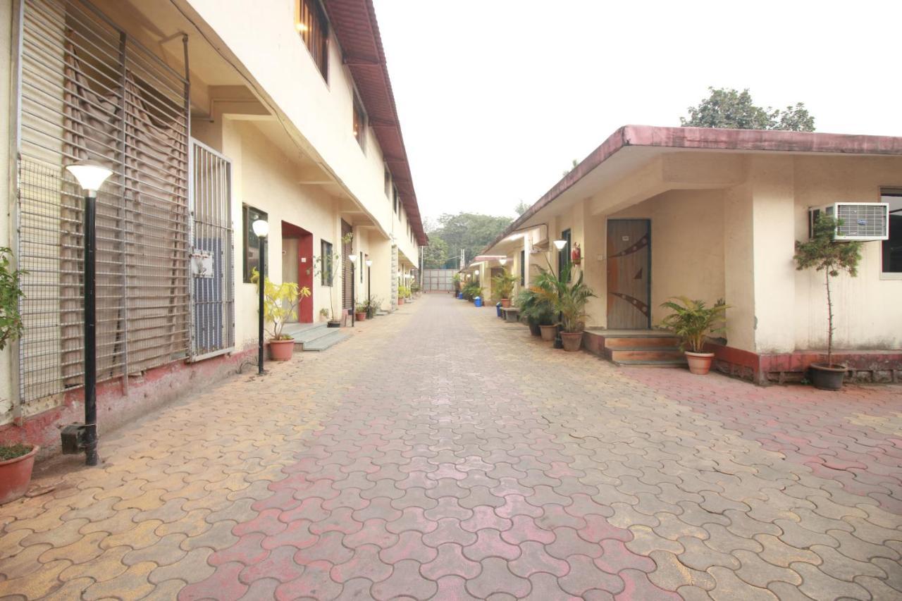 Hotel Nest Inn Residency Bhiwandi Exterior photo