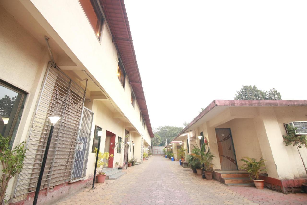 Hotel Nest Inn Residency Bhiwandi Exterior photo